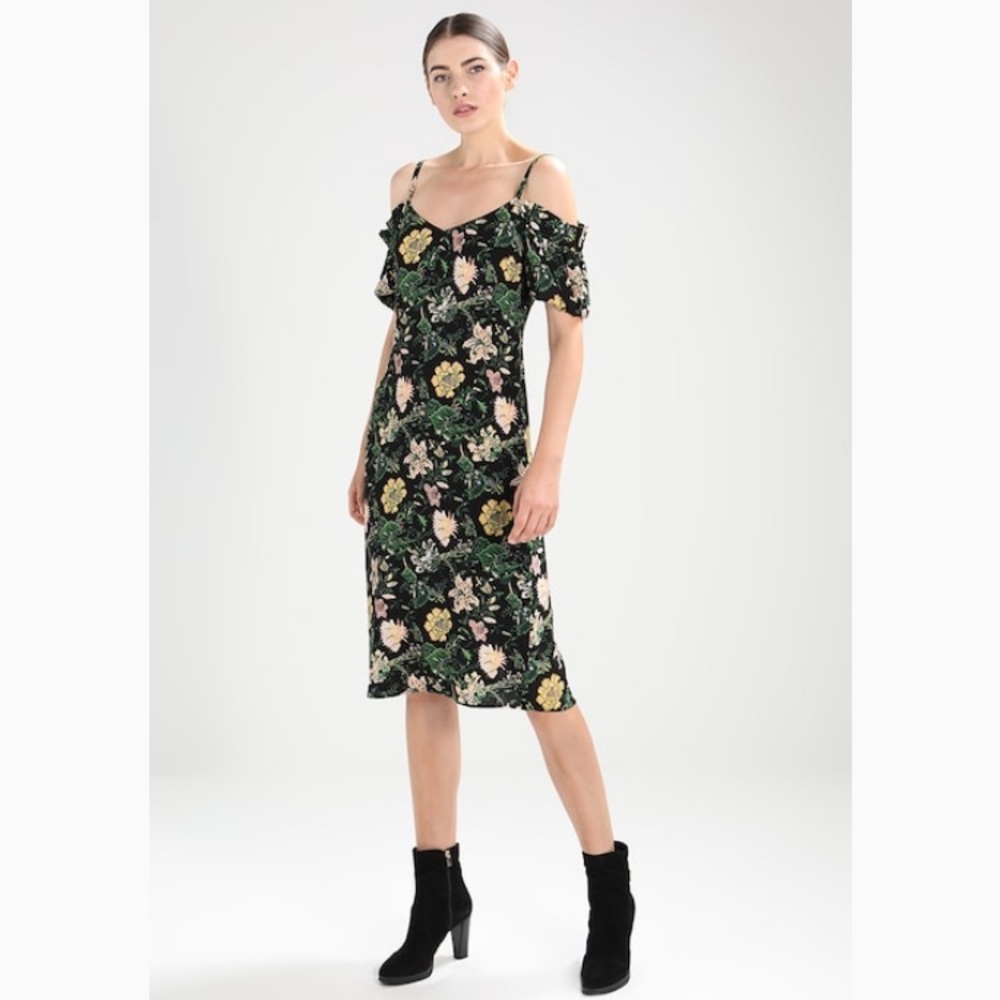 Club Monaco Floral Dress - Picture 5 of 8